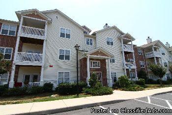 2 Br Condo W/water Included & Community Pool - Price: 950