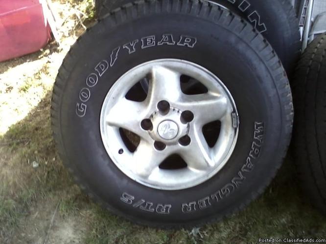 4 1996 DODGE RAM 1500 USED RIMS AND TIRES - Price: 300.00