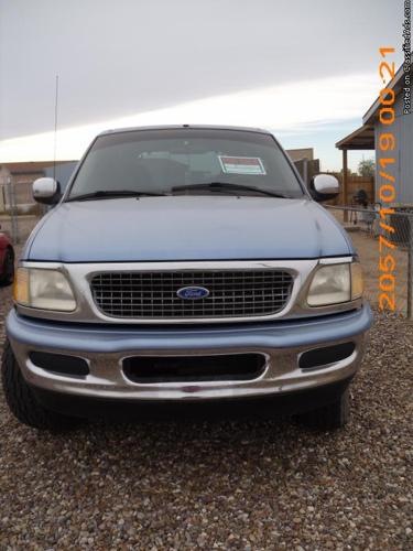 97 FORD EXPEDITION XLT - Price: $4200.00