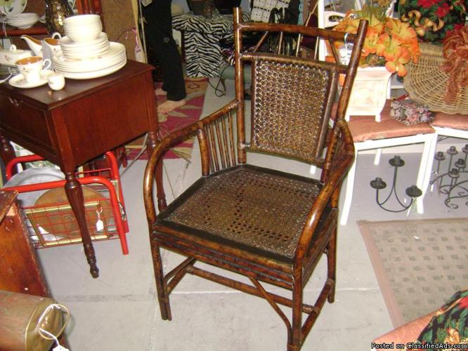 Accent Chair - Price: 50.00