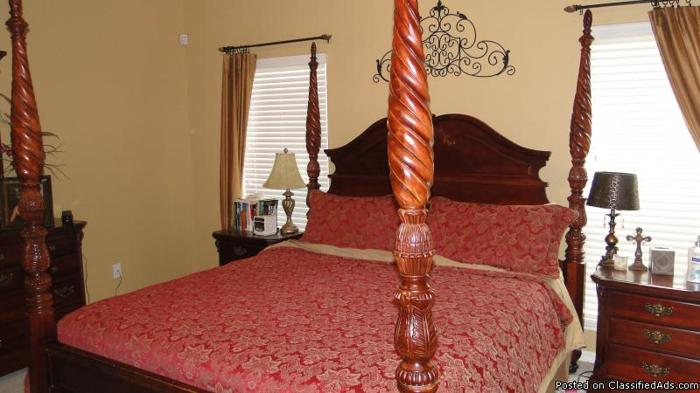 Beautiful cherry king bedroom 7 piece set - Price: $900