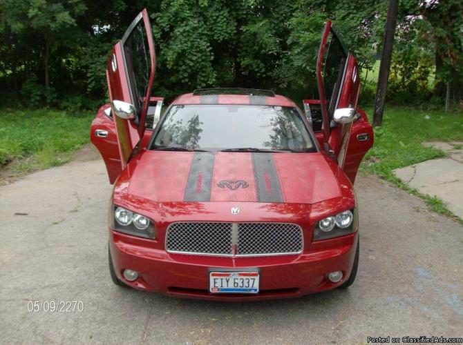 best looking charger - Price: 40,000 obo