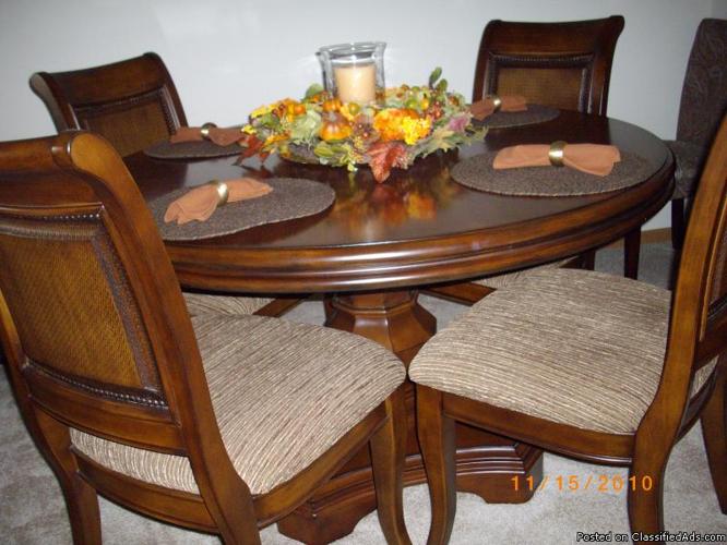 Dining Room Furniture - Price: $975