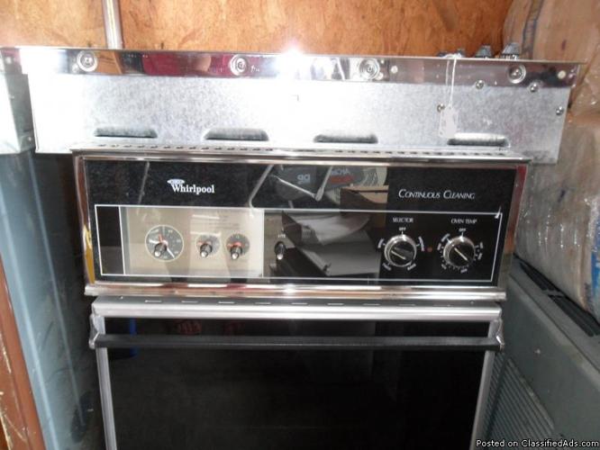Electric stove top with oven separate made by Whirlpool - Price: $175