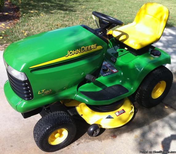 John Deere Lawn Tractor - Price: $1450