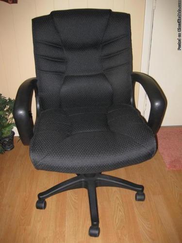 Office desk chair - Price: 30.00