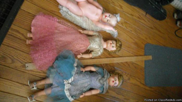 Old Dolls and Barbies - Price: best offer