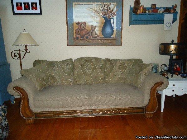 Sofa/Couch - Price: $100