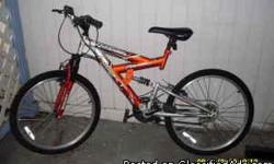 Men's Next Power Climber 18 speed bike
2X Dual Suspension
Linear Pull Braking System
Orange/Silver
Bike only used a few times....great condtion...only about 4 months old.
Includes: Lock made by Bell (metal loop)
and bicycle pump made by Schwinn Air Driver