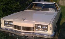 1978 oldsmobile toronado brougham 2 door leather seats 6.6 cyclinder 403 engine. Brand new engine from autozone in april I paid 2000 for it. New paint job also in april I paid 3000 it runs and drive excellent I asking for 6000 or best offer I really need