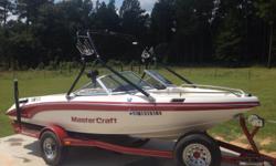 1991 mastercraft Tristar.. 351 Ford V8 441 hours seats 8 secondary battery with dual battery switch.. New audio speakers.. 13th floor collapsible tower with 2 speakers.. Comes with all skiing/wakeboard equipment.. Call or text 6013255292 or 6016061798 for
