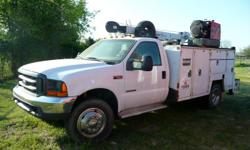 2001 Ford F550 XL Super Duty 2WD Reg. Cab
Vin# 1FDAF56F21EC09378
TEXAS TRUCK - NO RUST OR CORROSION
ONLY 50,000 MILES ON DIESEL ENGINE
7.3 Powerstroke Turbo Diesel ( Very Strong )
6 Speed Manual Transmission
203,000 Miles on Truck
New Front End ( Front