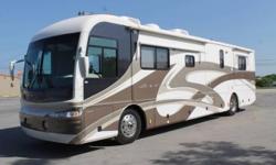 2003 FLEETWOOD REVOLUTION LE 40ft - 24,007 MILES - 2 SLIDES - 7 SLEEPING CAPACITY - CHASSIS FREIGTLINER - ENGINE 350HP - TRANSMISSION 6 SPEED ALLISON - 40 Length. For additional photos and information, please call David at 602-345-0380