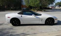 Mileage: 72504
Color: whiteDrive Type: RWD
Trans: Automatic
Engine: 6.0L V8
MPG: 18 City / 28 Hwy