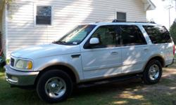 1997 Ford Expedition Eddie Bauer Edition
4wd, automatic transmission, 8 cyl.
driver/passenger side air bags
anti lock brakes, cruise control, 6 disc cd player-changer, rear window defroster
fair condition leather seats, power door locks, power windows,
