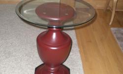 Wood bottom with round glass top