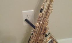 Asking $1000 obo
One owner
Jupiter 869 Alto Saxophone
Great condition with all new pads. I have not really played it since 2008, and only performed one time at a wedding since then. This saxophone has a beautiful sound and can sound even better with the
