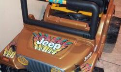 Childrens battery operated riding Jeep.&nbsp; EXCELLANT condition.&nbsp; Hardly used.&nbsp; Kept at Grandparent.&nbsp; Battery like new.&nbsp;