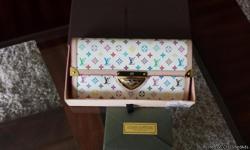 Brand New! Authentic&nbsp;Louis Vuitton Monogram Multicolor canvas, in Pink callf lining, golden brass piece. Beautiful & Perfect for all occasions&nbsp;
Price: $475.00 or Best Cash Offer
* Flap and press lock closure
* Twelve credit card slots in two