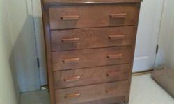 Chestnut wood Chest of 5 drawers
Sturdy and like new.
Dimensions: 42" height x 30-1/2" width.
Must see
&nbsp;
&nbsp;