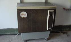 Older 1960s 70s Coke machine,Slider model, coin and dispensing parts all work ,25 cents,, 507-213-3826 Have key, You can also call 507-438-8650 bmnelson223@yahoo.com