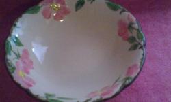Franciscan Desert Rose 10" serving bowl. Family heirloom. Excellent condition.