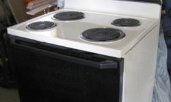 GE Self Cleaning Electric oven with 4 burner stove excelent condition. Reason for sale ..up graded kitchen.