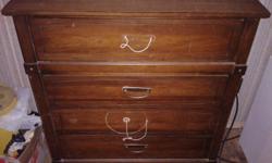 four drawer dresser hardly used need to make room for the nephew moving in asking 125 obo the drawers are missing two handles easily fixable