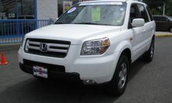 Used Honda Pilot Queens is a great choice if you're looking at 2008 Honda Pilot Queens used cars. Other used Honda Queens cars can be test driven from our Queens Honda location. Huntington Honda is a proud Queens Honda dealer.
Used Honda Pilot Queens is