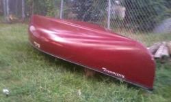 12' Old Town Fiberglass Canoe. Bamboo Seats. Excellant Condition.