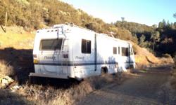 Pinnacle Class A Gas Motorhomes for Sale 1987 Pinnacle 33' motorhome - $2900 OBO I am tryimg to sell my 1986 Pinnacle Motorhome. It is 33' long,and has about 35,000 original miles on the chevy 454 engine. It is not the prettiest thing to look at but the