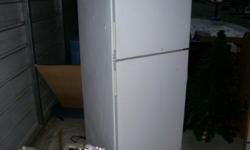 White 14 cubic ft over and under Refrigerator! Good condition!