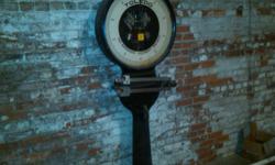 OLD TOLEDO SCALE IN GOOD CONDITION