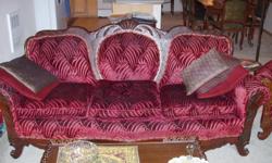 Circa 1940s sofa and matching chairs made of mohair.
Good condition, a few tears and repairs in the material.
Contact by phone only: 206-478-9440
Cash only on pickup!