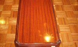 This Vintage Collectable Mahogany New England Hallway/Foyer Table is made from solid Mahogany wood. My late mother purchased this piece in the late 1930's. The end of the "Art Deco" era. Its over 71 yrs old. And in almost Showroom condition. The Mahogany