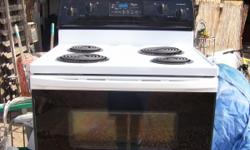 Excellant condition Whirlpool Super Capacity 465 Self-Cleaning Oven for sale. This appliance is in like new condition. SUPER DEAL!!!!! Asking $150.00 will deliver with in the local area. Call (480)414-7238 ask for Casey