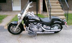 1996 Yamaha Royal Star. Excellent condition, low miles 14,668. water cooled V4 engine. direct drive shaft. Tires, Front new and back in great condition. Runs great! sounds great! Rides the interstate and absorbs all bumps easily. Must see to appreciate.